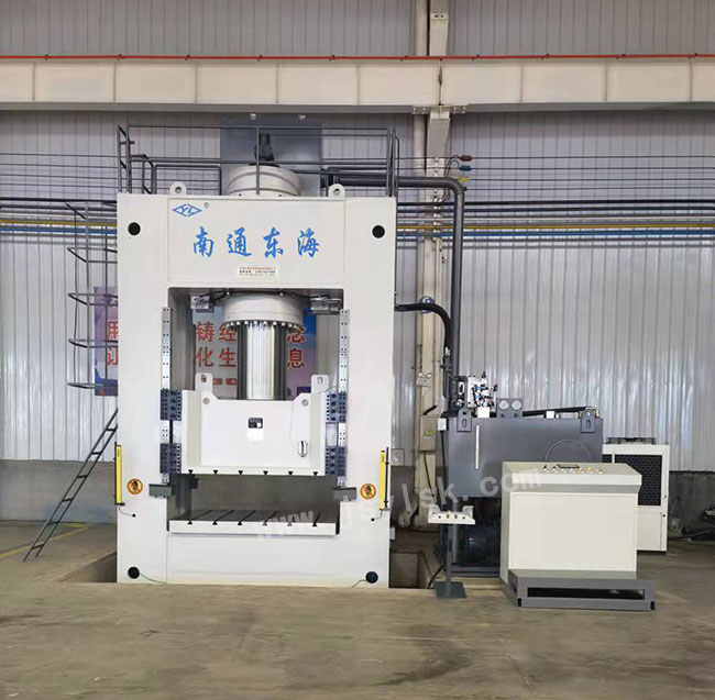 Y27系列框架液壓機(jī) Y27系列框架液壓機(jī)